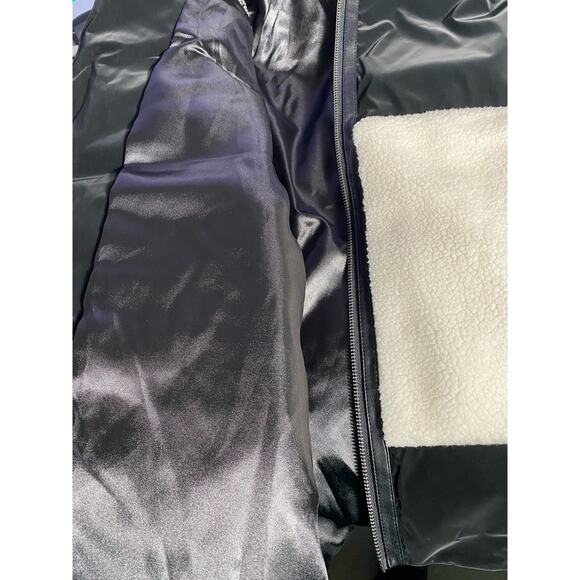 NEW Peace Love World BLACK LABEL SHOWSTOPPER COAT Puffer w/ Sherpa- M - Picture 7 of 10